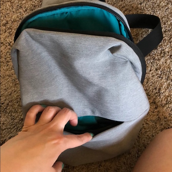 Backpack - Picture 7 of 7